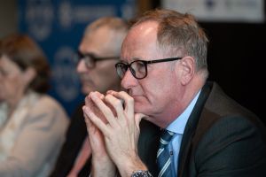 Woman_in_Rail_WEB-16