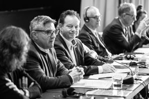 Woman_in_Rail_WEB-24