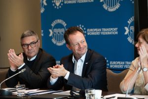 Woman_in_Rail_WEB-34